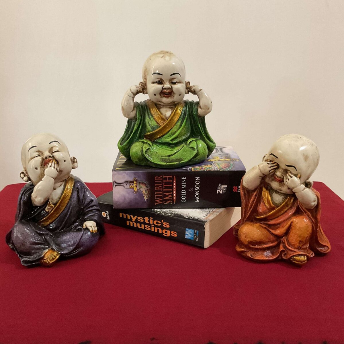 "Divine 3 Monks Marble Showpiece with Hand-Carved Details for Home Decor"